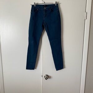 🛍️🛍️🛍️ Forever 21 Blue Skinny Jeans Classic Fit, used